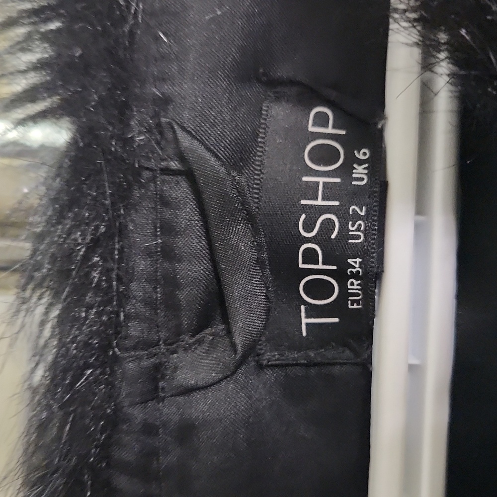 TOPSHOP VEST - Picture 2 of 2